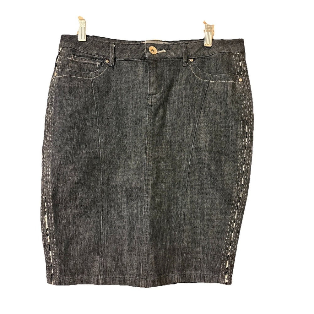Skirt Dark Blue with Button & Pockets Size M Boom Boom Denim Knee Length